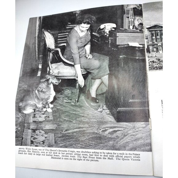 PIctorial History of Buckingham Palace The Queens London Home Vintage Pamphlet - Picture 5 of 11